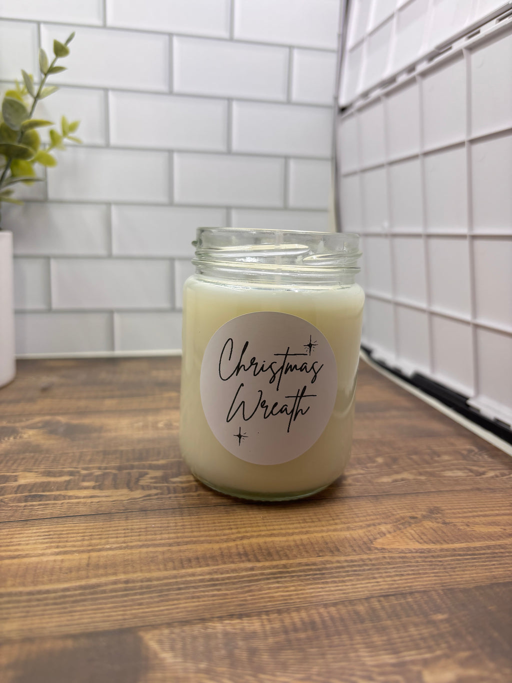 Christmas Wreath 8oz Candle
