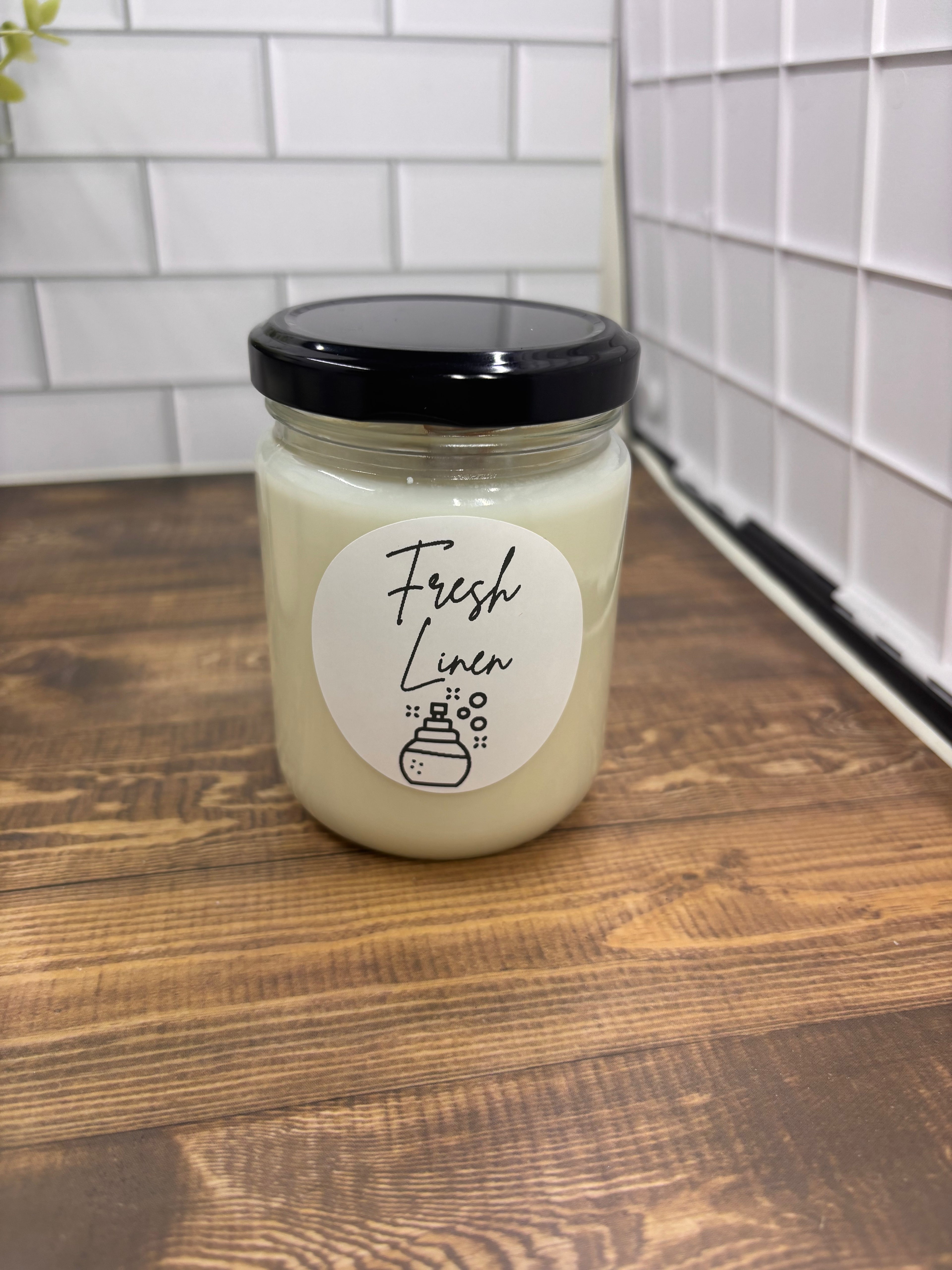 Fresh Linen Wood Wick Soy Wax 8oz Candle